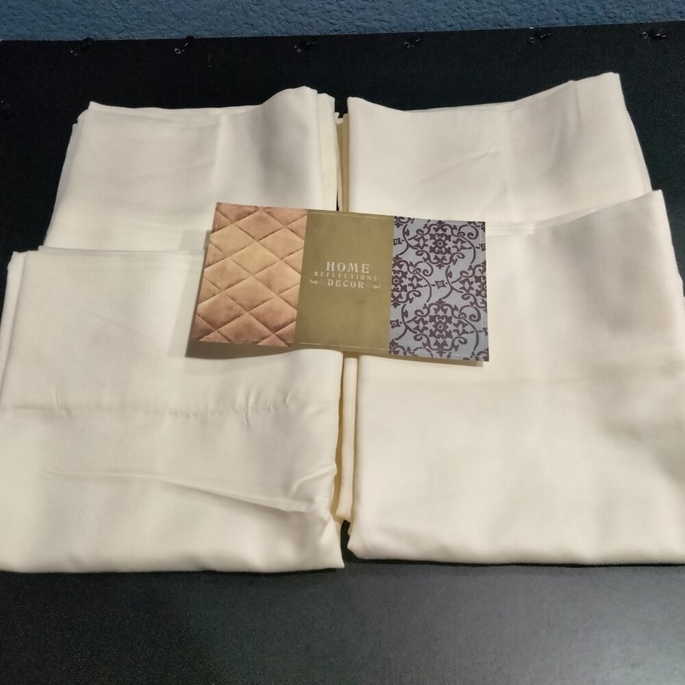 Pillow Cases, Four Queen, 800 Thread Count, Home Reflections, NWT